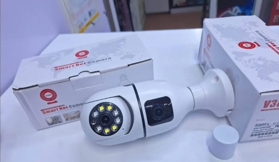 Dual Lens Bulb Camera — view 2